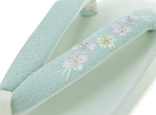Load image into Gallery viewer, Women&#39;s Zori (Japanese Sandals) for Japanese Traditional Kimono :Casual Urethane Embroidery Hanao Light Blue Pearl x Light Blue 22.5-24.5cm
