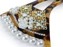 將圖片載入圖庫檢視器 Kanzashi: Japanese Traditional Hair Accessory - Tortoiseshell Pearl Beads ichibi
