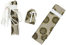 画像をギャラリービューアに読み込む, Boy&#39;s Polyester Hakama Set 7 Items  for Japanese Traditional Kimono - Beige Gold Flower Grid
