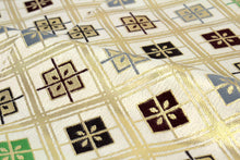 將圖片載入圖庫檢視器 Boy&#39;s Polyester Hakama Set 7 Items  for Japanese Traditional Kimono - Off White Flower Diamond Grid
