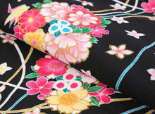 將圖片載入圖庫檢視器 Girl&#39;s Formal Kimono 7 Item Set : Japanese Traditional Clothes- Black Pink Flower
