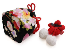 画像をギャラリービューアに読み込む, Girl&#39;s Formal Silk Kimono 7 Item Set: Japanese Traditional Clothes - Black x Flower Butterfly
