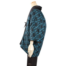 Load image into Gallery viewer, Unisex Reversible Hanten Robe, Japanese Kimono Haori Winter Jacket Coat Outerwear
