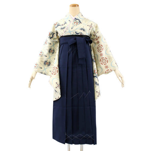 Polyester Washable Two-Shaku-Sode Kimono and Hakama 2-Piece Set with Flower Pattern: Japanese Traditional Clothes
