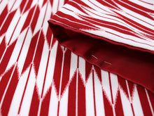 画像をギャラリービューアに読み込む, Women&#39;s Polyester Washable Two-Shaku-Sleeve Kimono for Hakama : Japanese Traditional Clothes- Deep Red White Arrow Feathers
