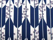 Load image into Gallery viewer, Women&#39;s Polyester Washable Two-Shaku-Sleeve Kimono for Hakama, Short Length, Blue, White, Arrow Pattern, Sakura, Free Size: Japanese Traditional Clothes

