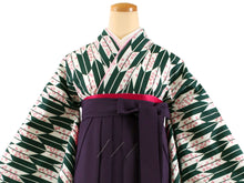 Load image into Gallery viewer, Women&#39;s Polyester Washable Two-Shaku-Sleeve Kimono for Hakama, Short Length, Dark Green x White, Arrow Pattern, Sakura, Free Size: Japanese Traditional Clothes
