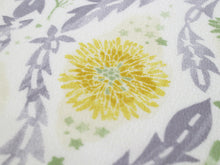 Load image into Gallery viewer, Polyester Haneri for Japanese Traditional Kimono - Cream Stars and dandelion Misuzu Songs
