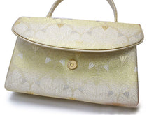 將圖片載入圖庫檢視器 Zori sandles and bag set, Women, Light beige, gold  flower-shaped family crest

