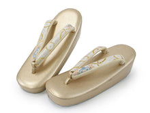 Load image into Gallery viewer, Zori sandles and bag set, Women, White, Gold, arabesque pattern
