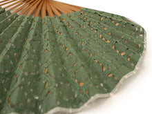画像をギャラリービューアに読み込む, Sensu, foldable fan, fan bag, 2-piece set in paulownia box ,women, green, lace
