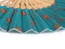 將圖片載入圖庫檢視器 Sensu, Foldable fan, Fan bag, 2-piece set in gift box, Women, Peacock blue, Small flower, Mini size
