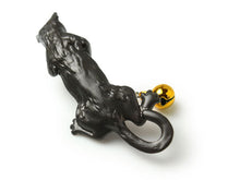 Load image into Gallery viewer, Black Cat NETSUKE;Japanese Traditional Accessary
