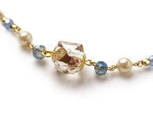 画像をギャラリービューアに読み込む, Women&#39;s haori string, blue polygonal beads pearl beads clip-on
