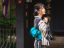 Load image into Gallery viewer, Women&#39;s Hemp Cotton Yukata : Japanese Traditional Clothes - Black x Ivory Wave Stripes
