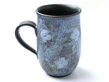 画像をギャラリービューアに読み込む, Kyoto Kiyomizu Ware - Beer Mug Nanban Flower Blue
