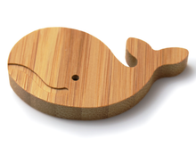 Load image into Gallery viewer, Japanese Bamboo Craft: Animal Magnet Whale
