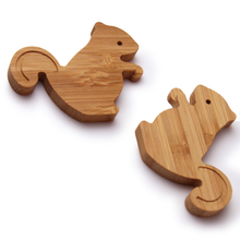 Load image into Gallery viewer, Japanese Bamboo Craft: Animal Magnet Squirrel
