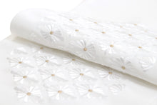 將圖片載入圖庫檢視器 Haneri for Japanese Traditional Kimono - Flower Diamond Embroidery
