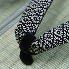 Load image into Gallery viewer, Men&#39;s Tatami setta (tatami sandals) 3L size, Inden pattern, Random Hanao (thong) pattern
