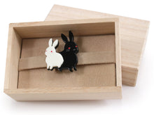 画像をギャラリービューアに読み込む, Obidome for Japanese Traditional Kimono - Acrylic Rabbit
