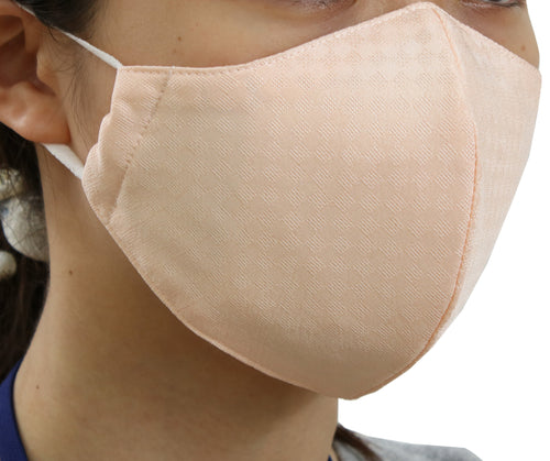 IRODORI Silk 3D Face Mask - Salmon Pink