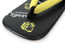Load image into Gallery viewer, Men&#39;s Setta Hanshin Tigers Official Applicable Size 25.5 - 27.5cm

