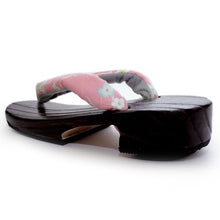 將圖片載入圖庫檢視器 Women&#39;s Paulownia Geta(Japanese Sandals) for Japanese Traditional Kimono/Yukata: Pink cloth Umegae clog thong 21.5-23.0cm
