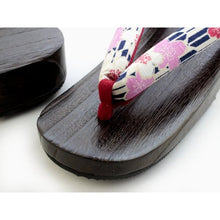 Load image into Gallery viewer, Women&#39;s Geta(Japanese Sandals) for Japanse Traditional Kimono/Yukata:: navy blue arrow feathers and cherry blossom strap, size LL
