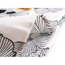 將圖片載入圖庫檢視器 Ladies&#39; Cotton Hemp Yukata : Japanese Traditional Clothes  - Geometric Camellia
