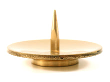 Load image into Gallery viewer, Candlestick for Japanese Candle: Brass Komaru 
