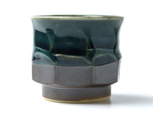画像をギャラリービューアに読み込む, Kyoto Kiyomizu Ware Sake Cup - Blue Green Brown
