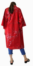 画像をギャラリービューアに読み込む, Women&#39;s Happi Coat: Kimono Robe - Plum &amp; Bush Warbler Red
