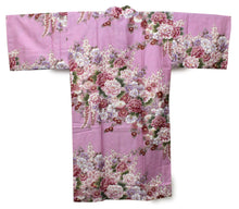 画像をギャラリービューアに読み込む, Women&#39;s Happi Coat: Kimono Robe - Flowers in Bloom Pink
