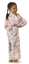 Load image into Gallery viewer, Girl&#39;s Easy Yukata / Kimono Robe : Japanese Traditional Clothes - Lovely &quot;Maiko&quot; Pink
