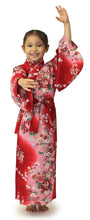 画像をギャラリービューアに読み込む, Girl&#39;s Easy Yukata / Kimono Robe : Japanese Traditional Clothes - Dolls in Color Gradation Red
